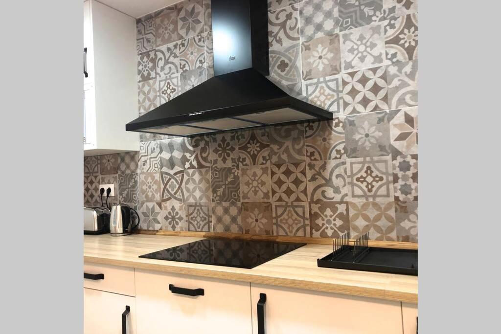 شقة M5 Cool Terrace. Metro 1 Min. Center 15' By Metro إسبلوغيس ذي يوبريغات المظهر الخارجي الصورة