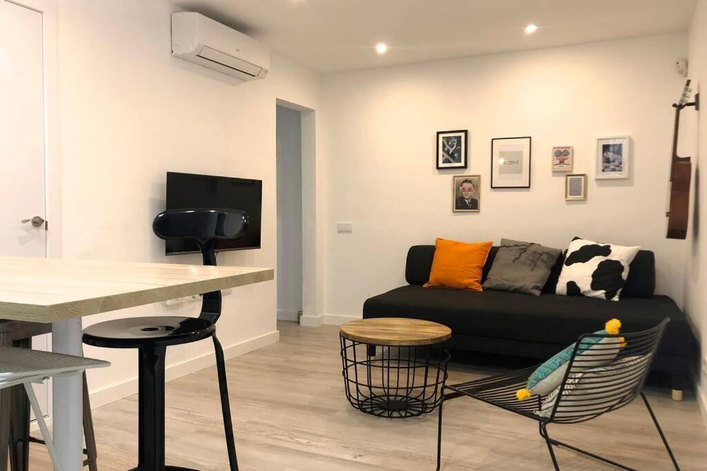 شقة M5 Cool Terrace. Metro 1 Min. Center 15' By Metro إسبلوغيس ذي يوبريغات المظهر الخارجي الصورة